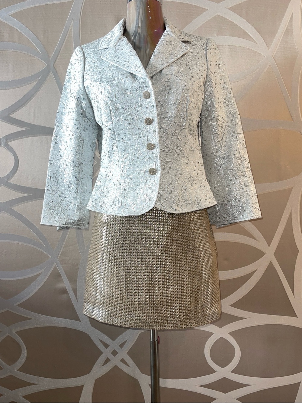 Women's Silver Luxury Crinkle Taffeta Tailored Blazer